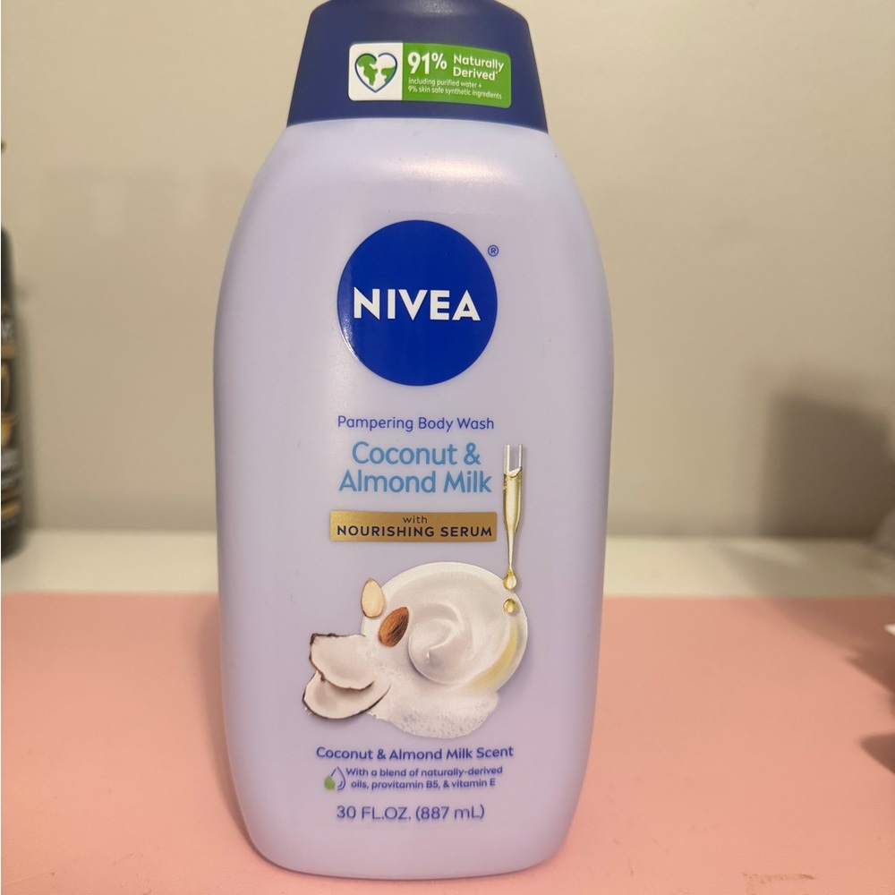 Coconut & Almond Milk Body Wash - Purple